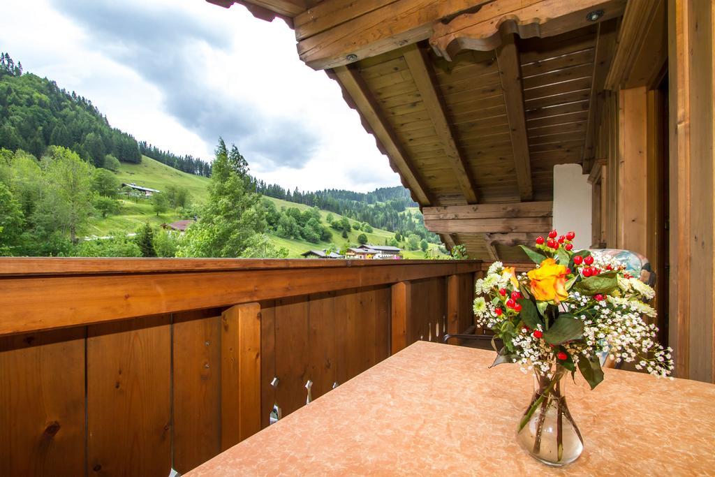 Ferienhaus Niedermoser ليوغانغ الغرفة الصورة